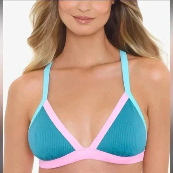 Salt + Cove Juniors' Not What It Seams Triangle Bikini Top, Created for Macy's M - Picture 1 of 12
